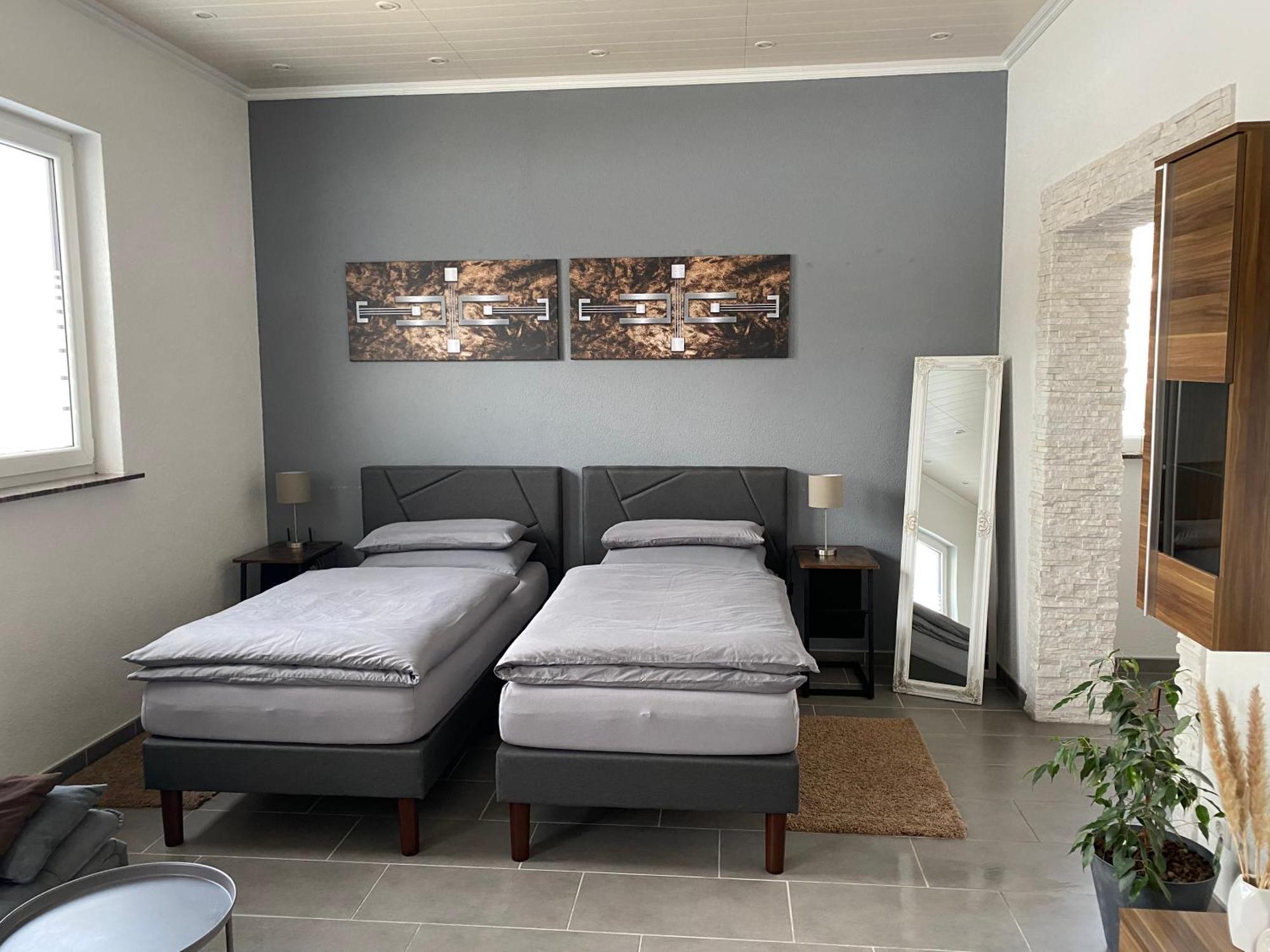 גייזינגן Ferienwohnung 1 Schweizer מראה חיצוני תמונה